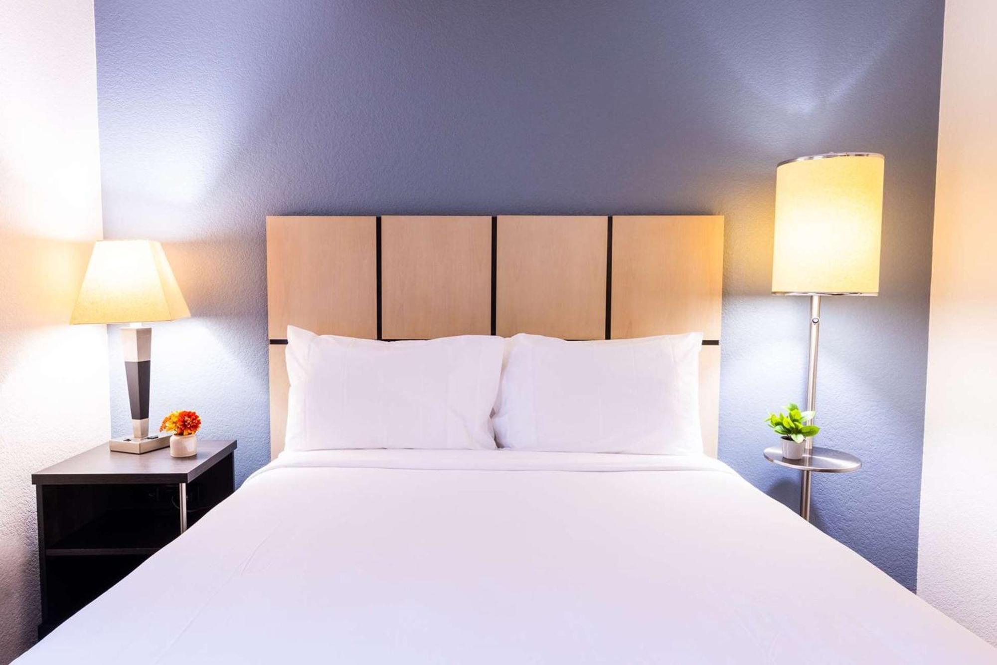 Sonesta Simply Suites Dallas Galleria Екстериор снимка