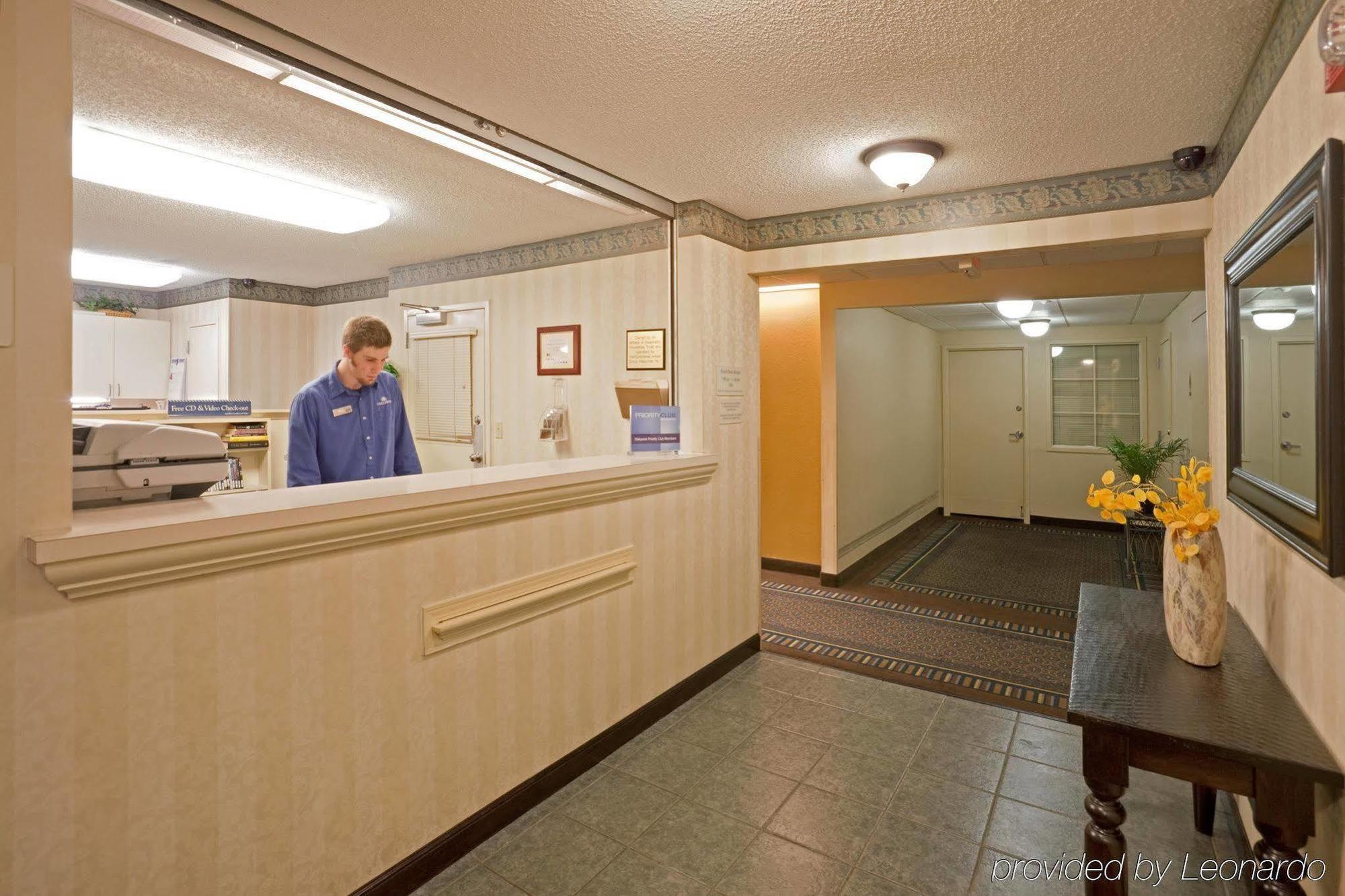 Sonesta Simply Suites Dallas Galleria Интериор снимка